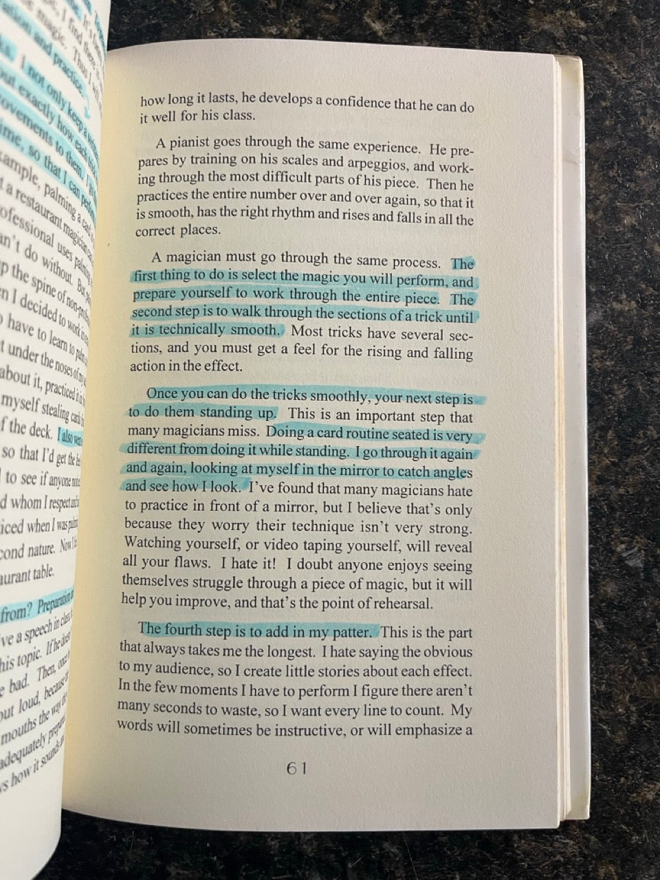 The Restaurant Worker's Handbook - Pace & MacGregor