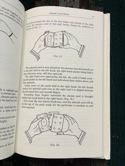 Classic Card Tricks - Edward Victor