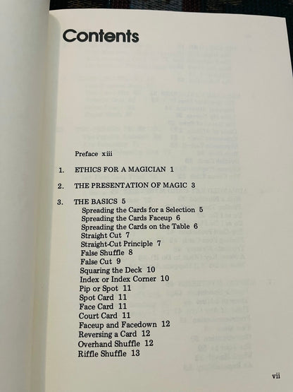 Card Magic: 117 Easy-To-Perform Tricks With An Ordinary Deck - Bill Okal