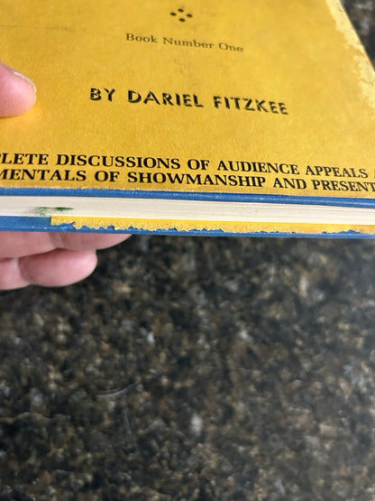 Showmanship for Magicians - Dariel Fitzkee - 3rd edition