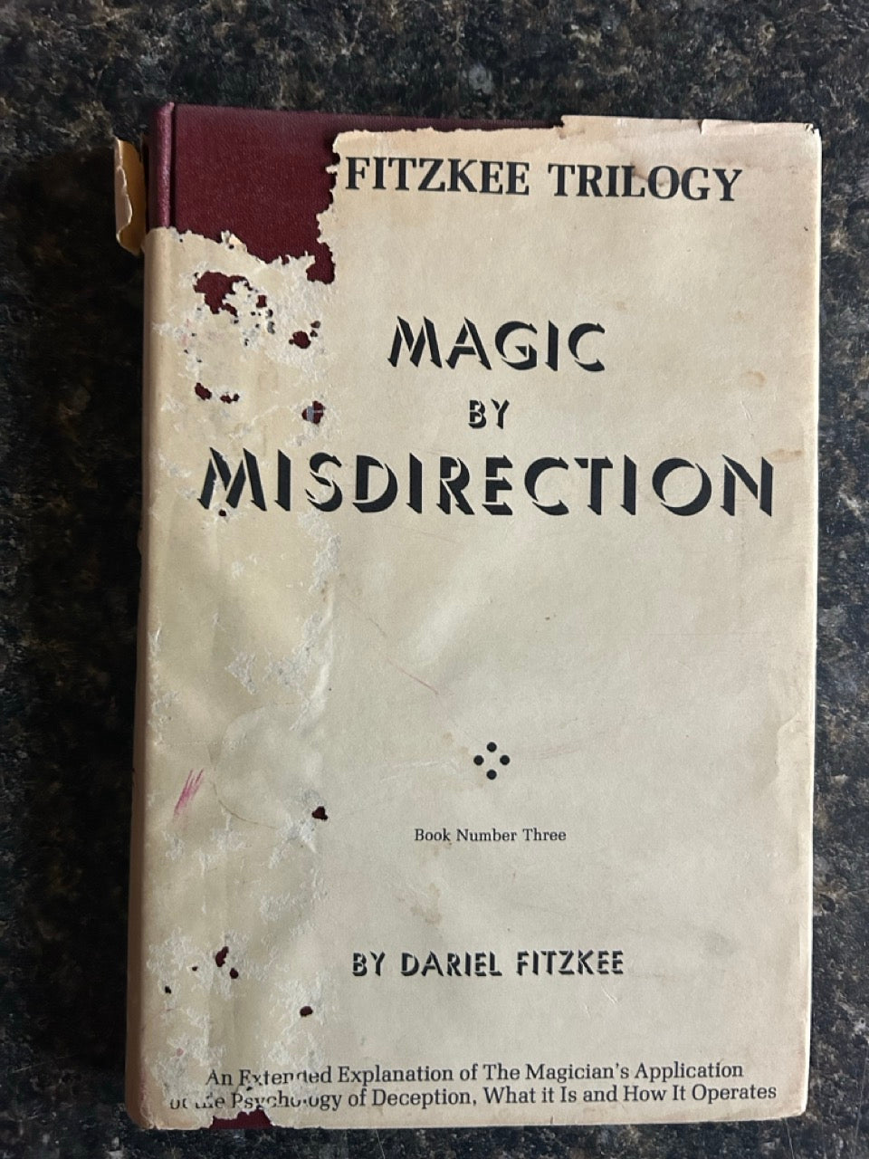 Magic by Misdirection - Dariel Fitzkee