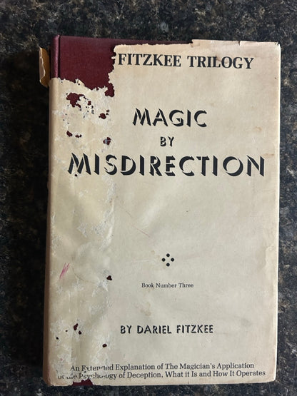 Magic by Misdirection - Dariel Fitzkee