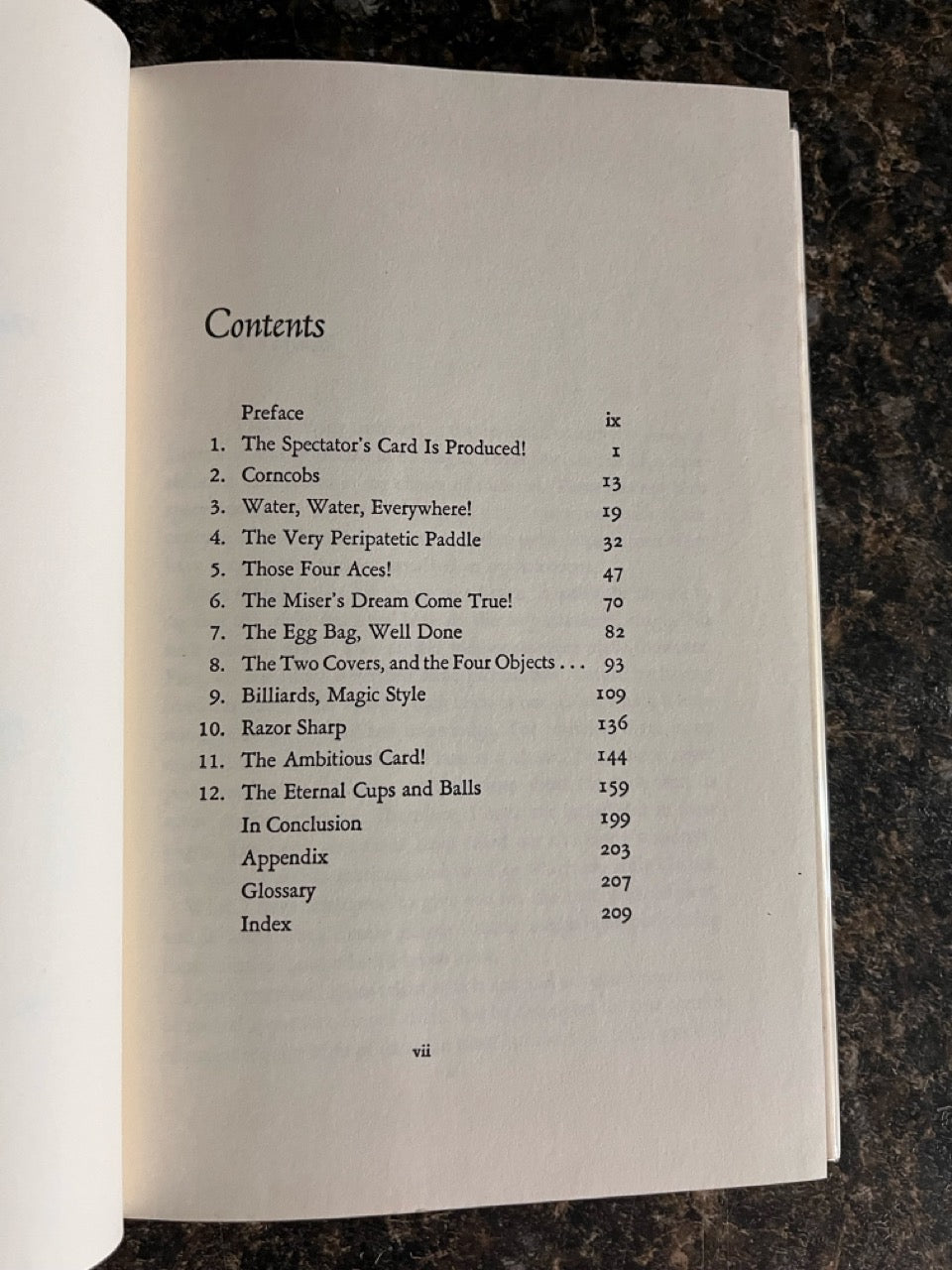 Classic Secrets of Magic - Bruce Elliott (LIKE NEW)