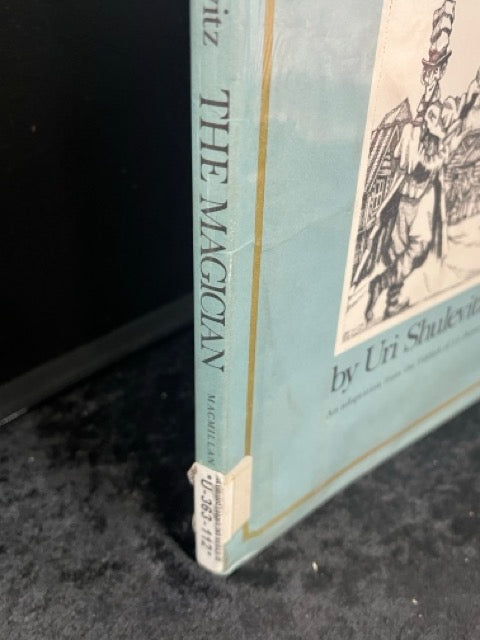 The Magician - Uri Shulevitz