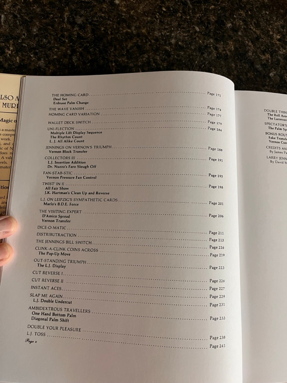 The Classic Magic of Larry Jennings - Mike Maxwell (Reprint)