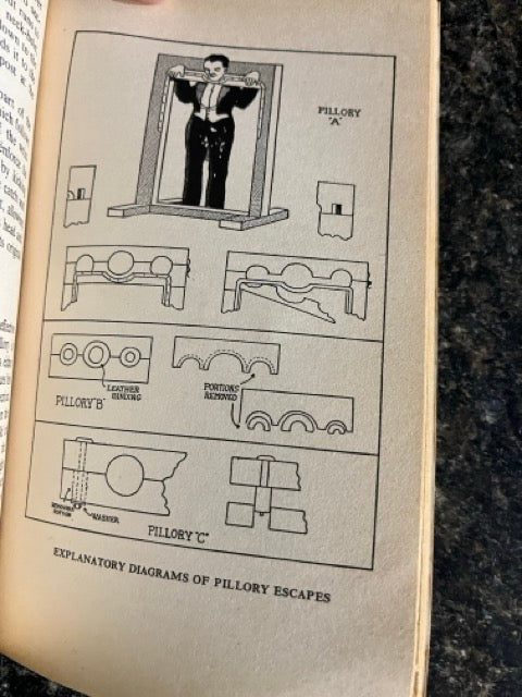 Houdini's Escapes - Walter B. Gibson