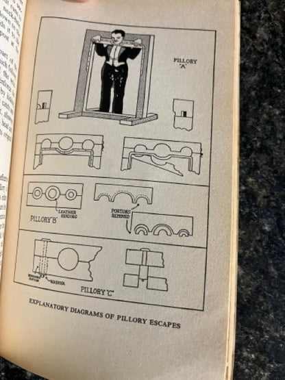 Houdini's Escapes - Walter B. Gibson