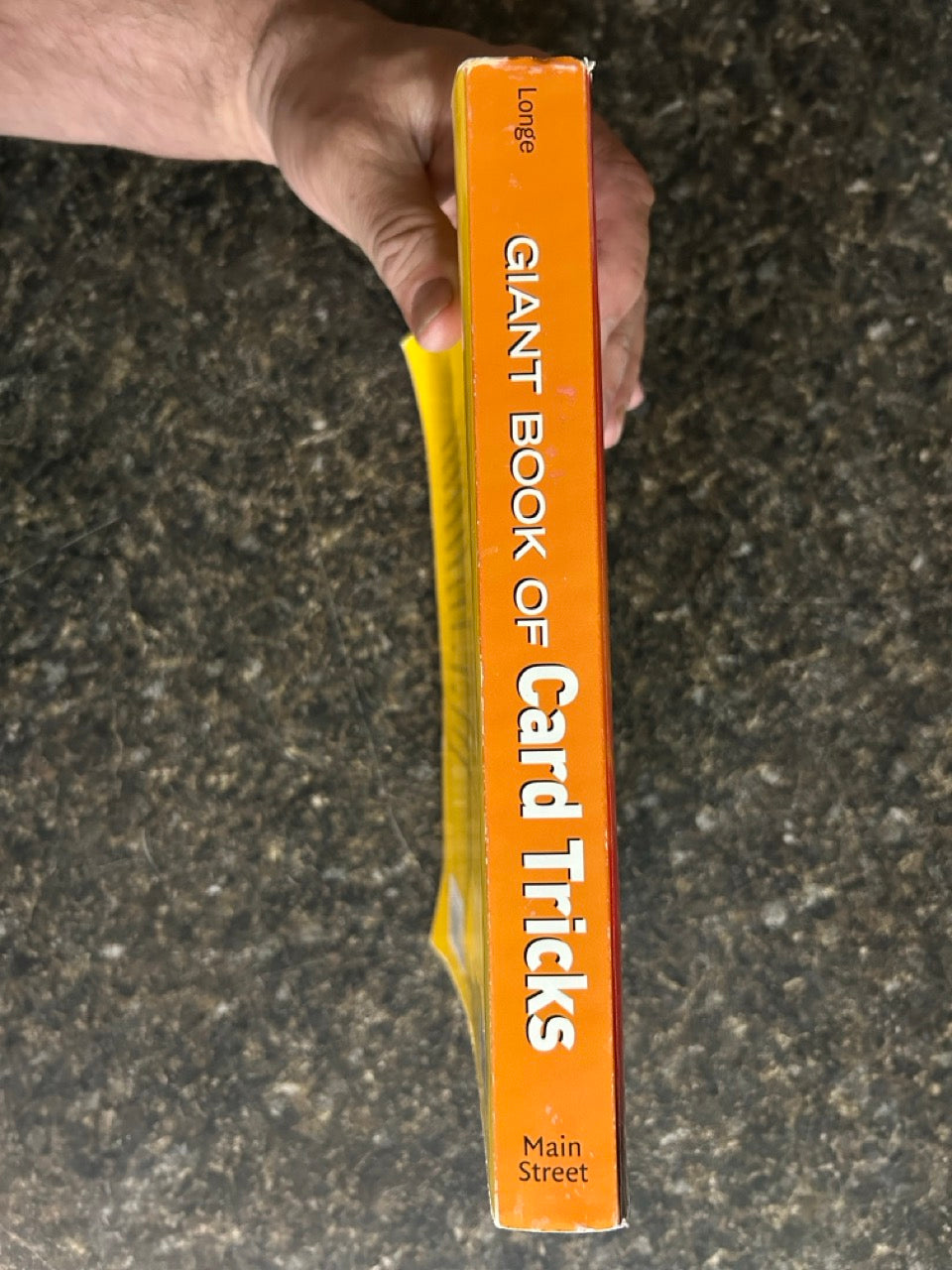 Giant Book of Card Tricks - Bob Longe