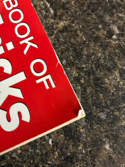 Giant Book of Card Tricks - Bob Longe
