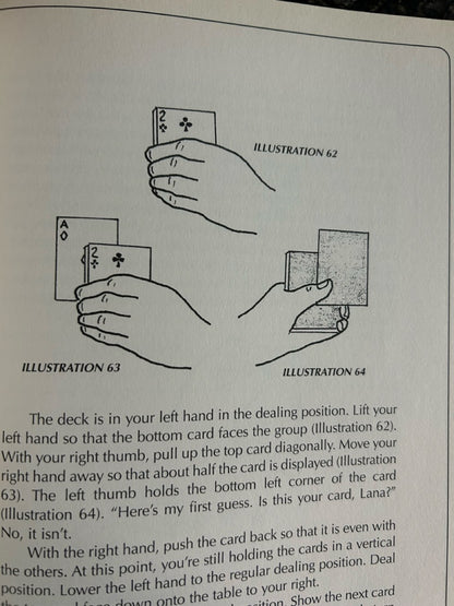 Giant Book of Card Tricks - Bob Longe