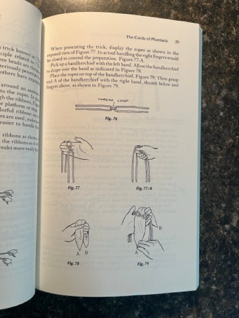 Self-Working Handkerchief Magic - Karl Fulves