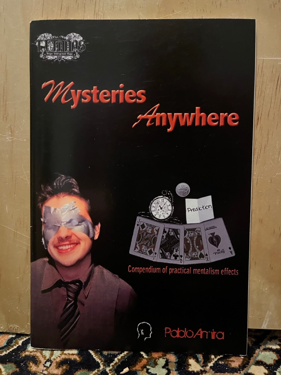 Mysteries Anywhere - Pablo Amira
