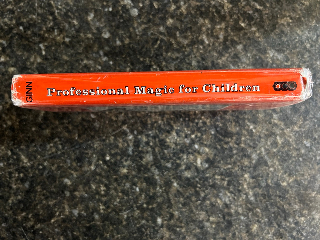 Professional Magic for Children - David Ginn