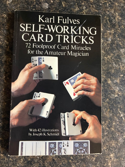 Self- Working Card Tricks - Karl Fulves