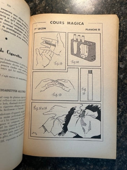 La Prestidigitation Facile avec le Cours Magica: Cours Complet en 12 Lecons - Par Robert Veno