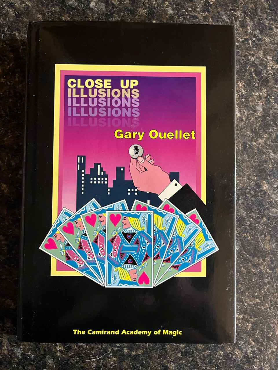 Close-Up Illusions - Gary Ouellet
