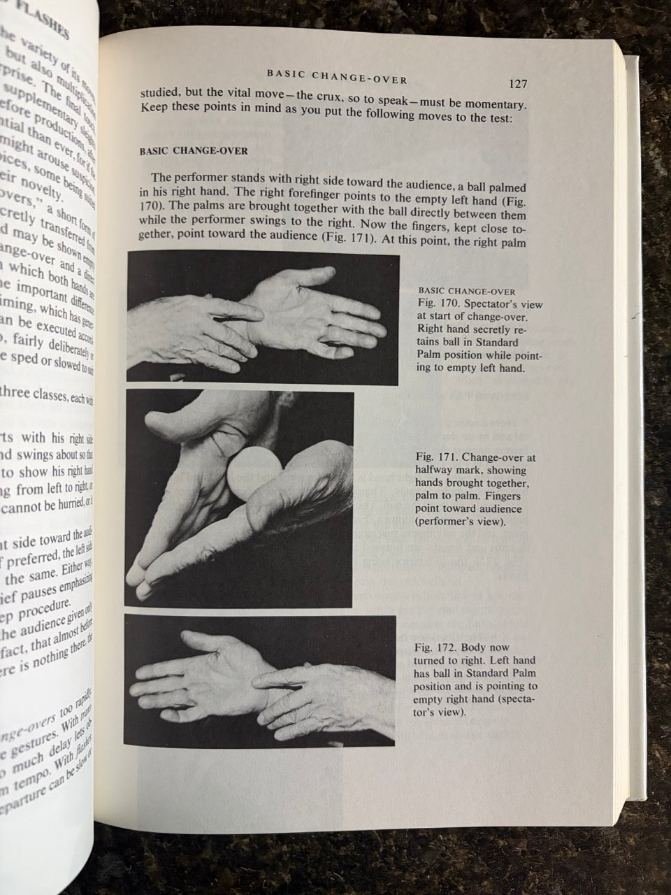 The Complete Illustrated Book of Close-Up Magic - Walter B Gibson (HC)