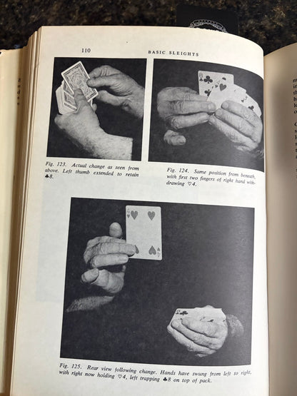 The Complete Illustrated Book of Card Magic - Walter B Gibson