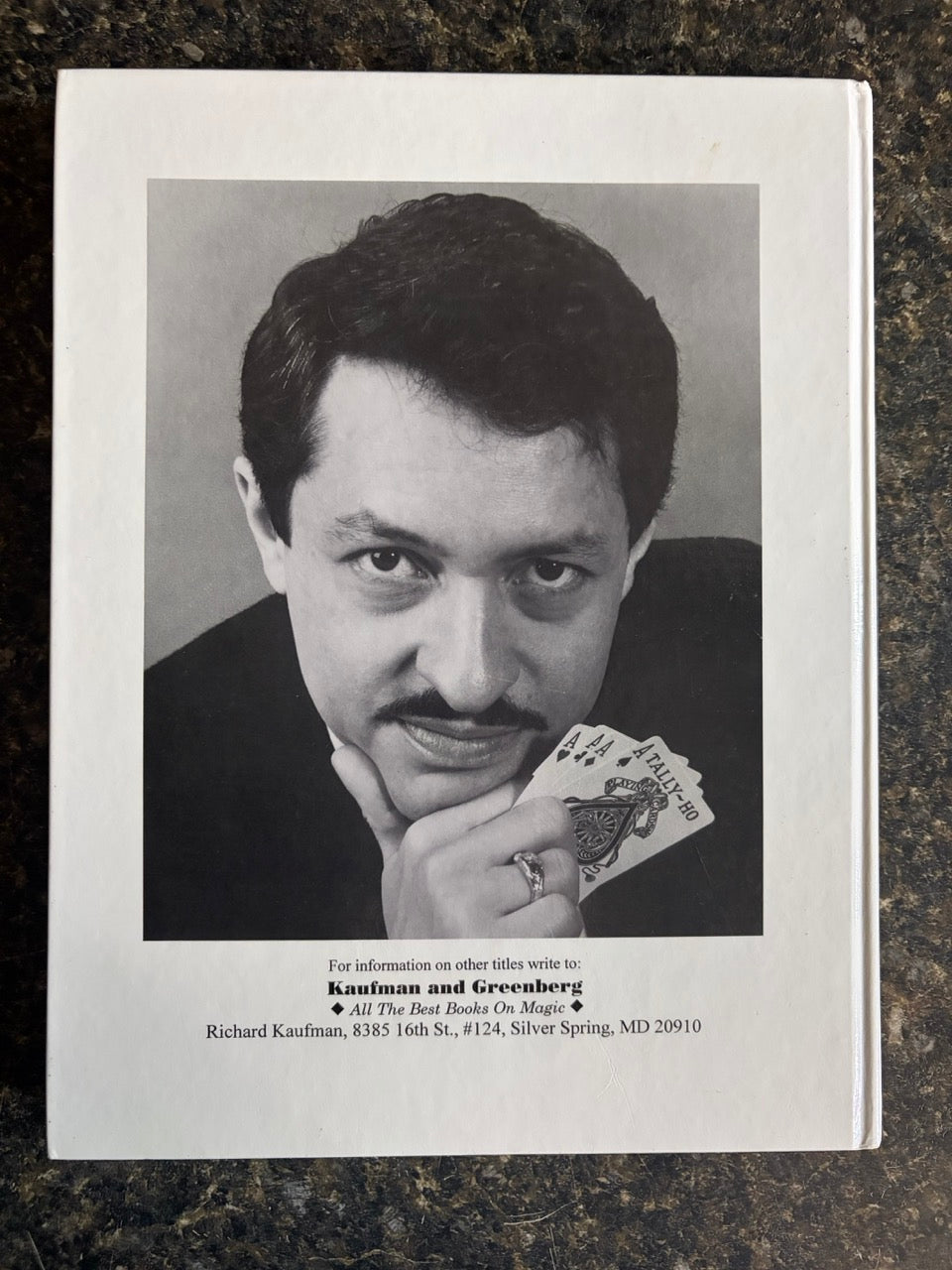 At The Card Table - Darwin Ortiz - FIRST edition