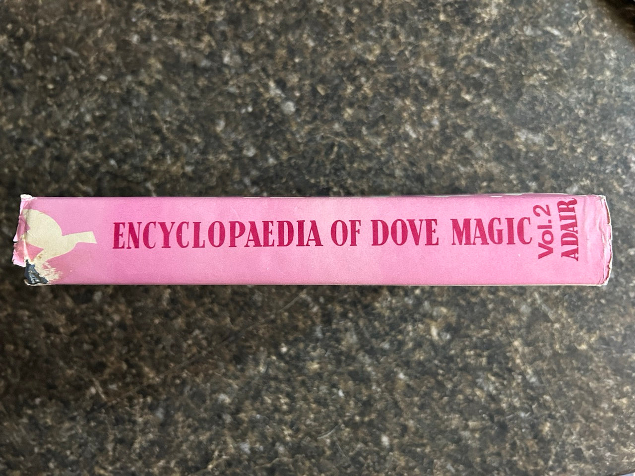 Encyclopaedia of Dove Magic Vol. 2 - Ian Adair (USED Copy)