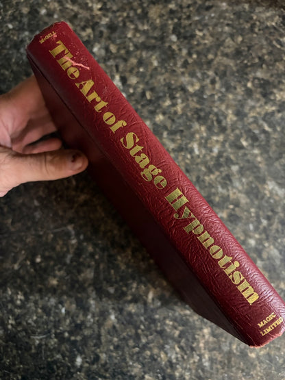 The Art of Stage Hypnotism - Ormond McGill