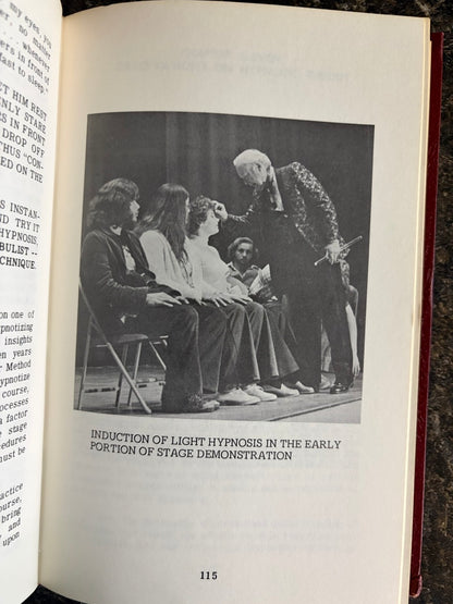 The Art of Stage Hypnotism - Ormond McGill