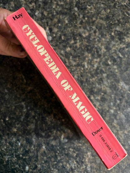 Cyclopedia of Magic - Henry Hay