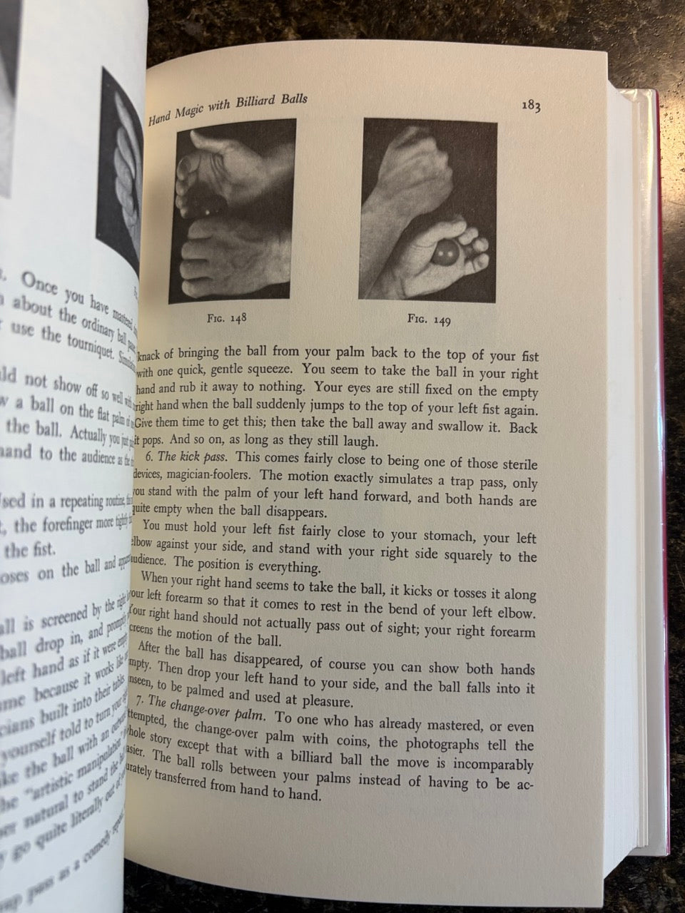 The Amateur Magician's Handbook (4th Ed.)- Henry Hay