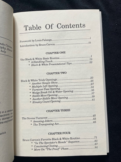 Bruce Cervon's The Black & White Trick - Mike Maxwell