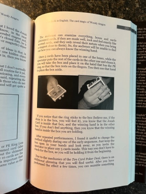 A Book In English - Woody Aragon