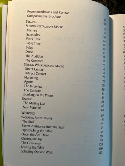 The Complete Guide to Restaurant and Walk-Around Magic - Kirk Charles