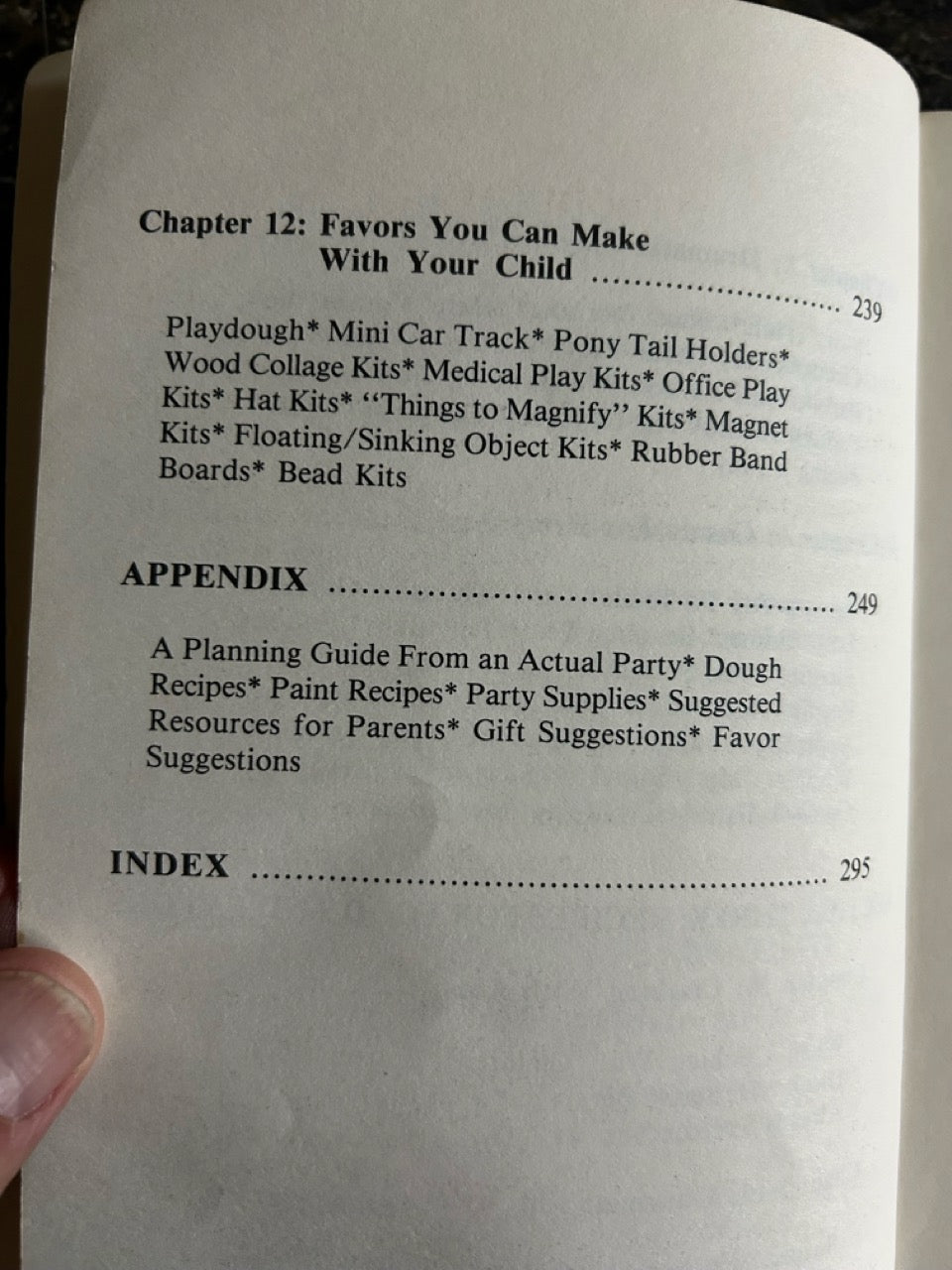 Charles the Clown's Guide to Children's Parties - Charles & Linda Kraus