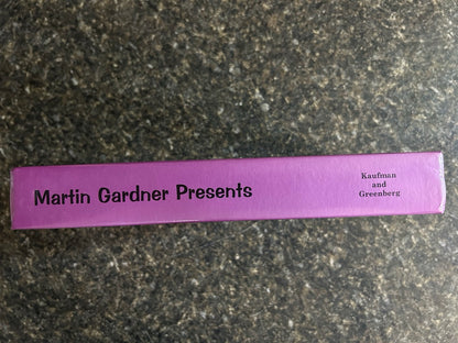 Martin Gardner Presents - Martin Gardner