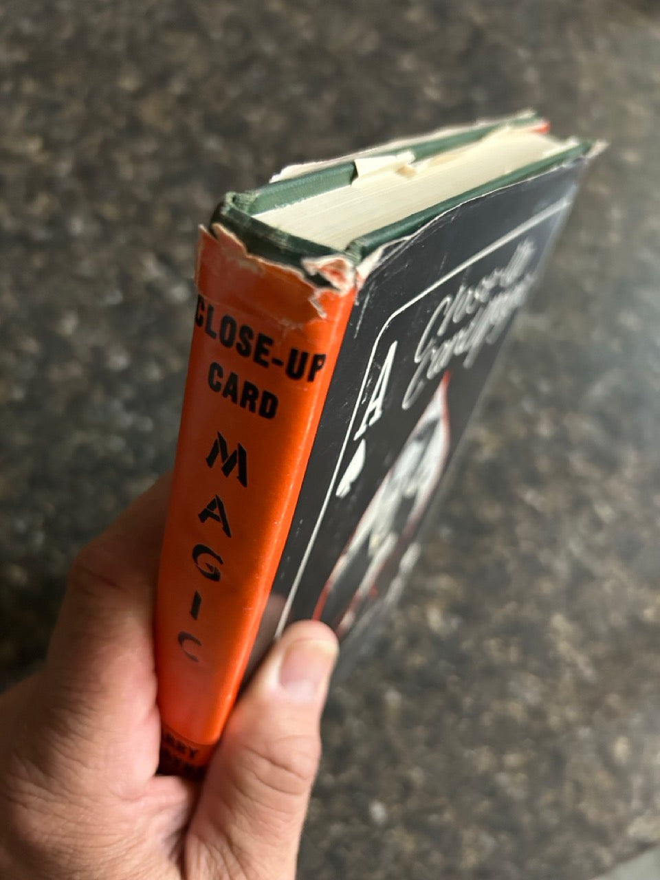 Close-Up Card Magic - First Edition/3rd Printing - Harry Lorayne (HC w/dj)