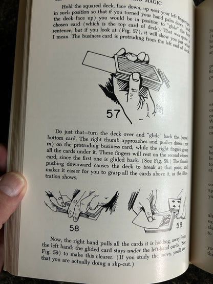 Close-Up Card Magic - First Edition/3rd Printing - Harry Lorayne (HC w/dj)