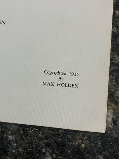 Modern Hand Shadows - Max Holden