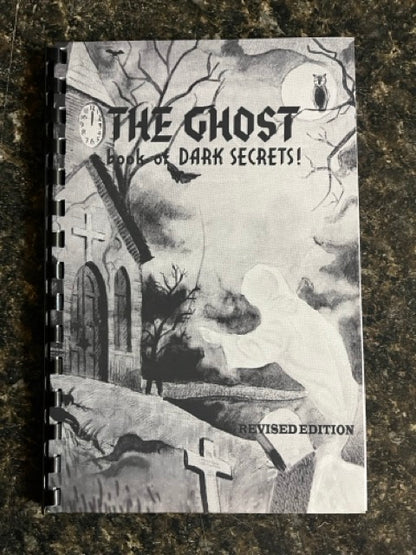 The Ghost book of Dark Secrets! - Robert A. Nelson