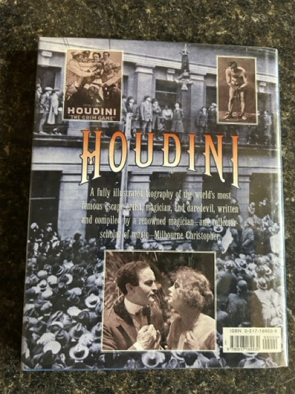 Houdini, A Pictorial Biography - Milbourne Christopher