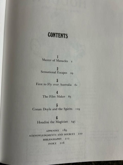 Houdini, A Pictorial Biography - Milbourne Christopher