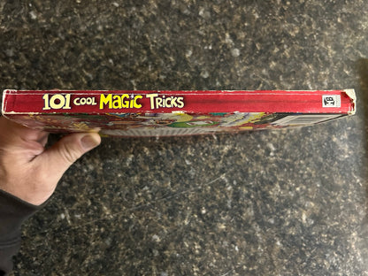 101 Cool Magic Tricks with Glen Singleton - Barb Whiter