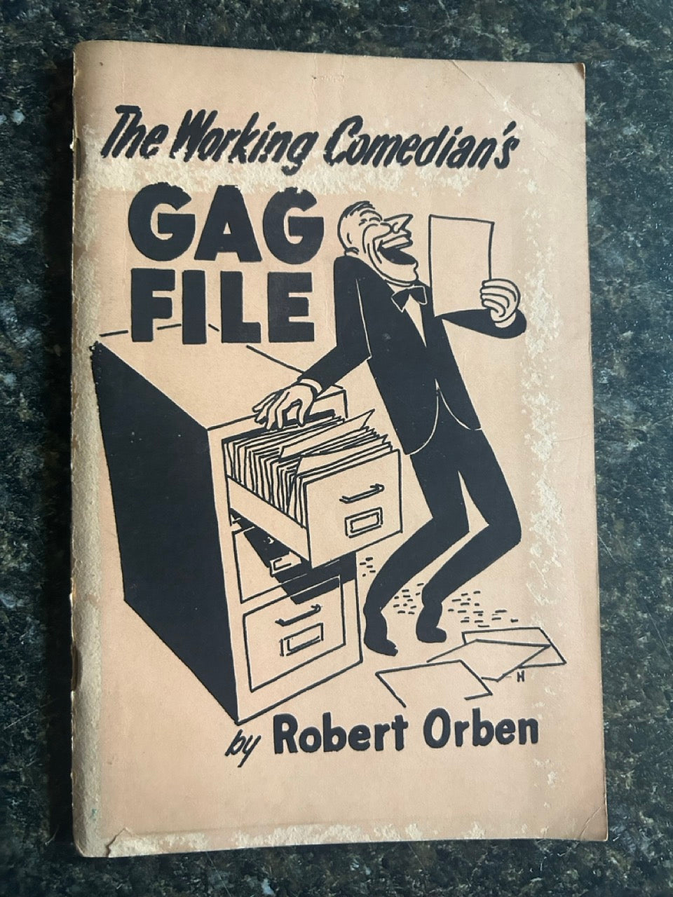 The Working Comedian's Gag File - Robert Orben
