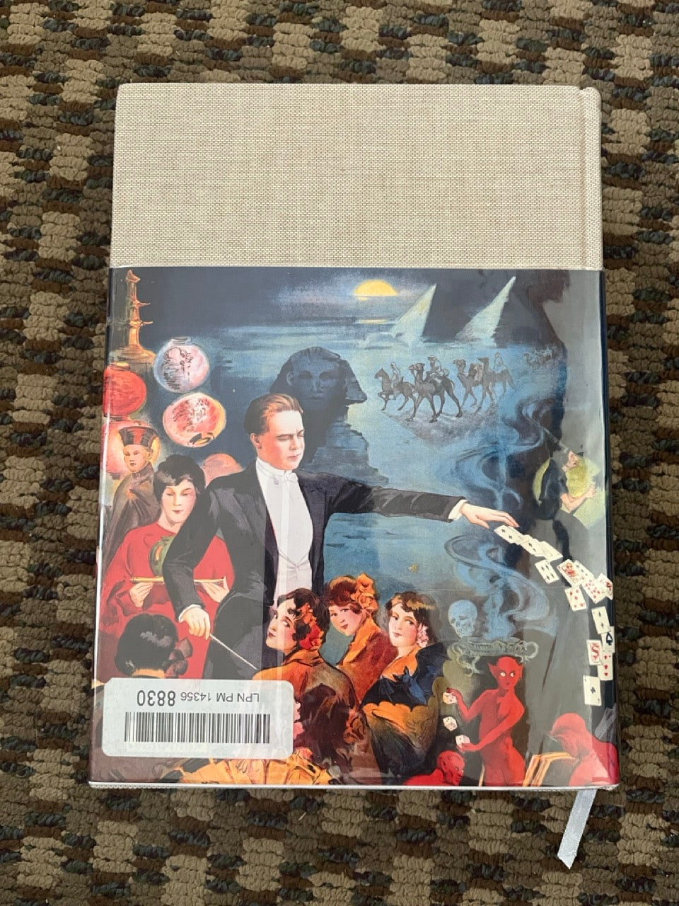 MAGIC: 1400s-1950s (MEDIUM sized version) - Noel Daniel (Taschen Books)