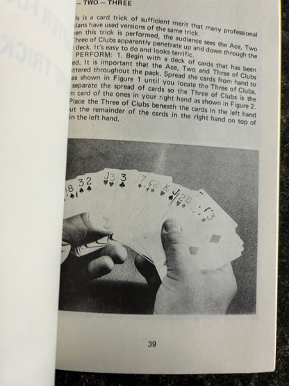 Simple Yet Effective Tricks With Cards - Jerry Mentzer