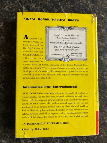 The Real Book About Magic - Joseph Leeming
