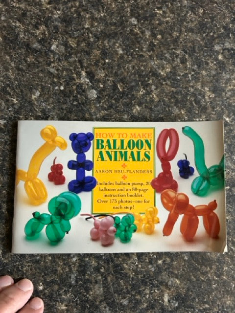 How To Maske Balloon Animals - Aaron Hsu-Flanders