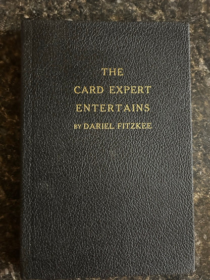 The Card Expert Entertains - Dariel Fitzkee (Hardcover))