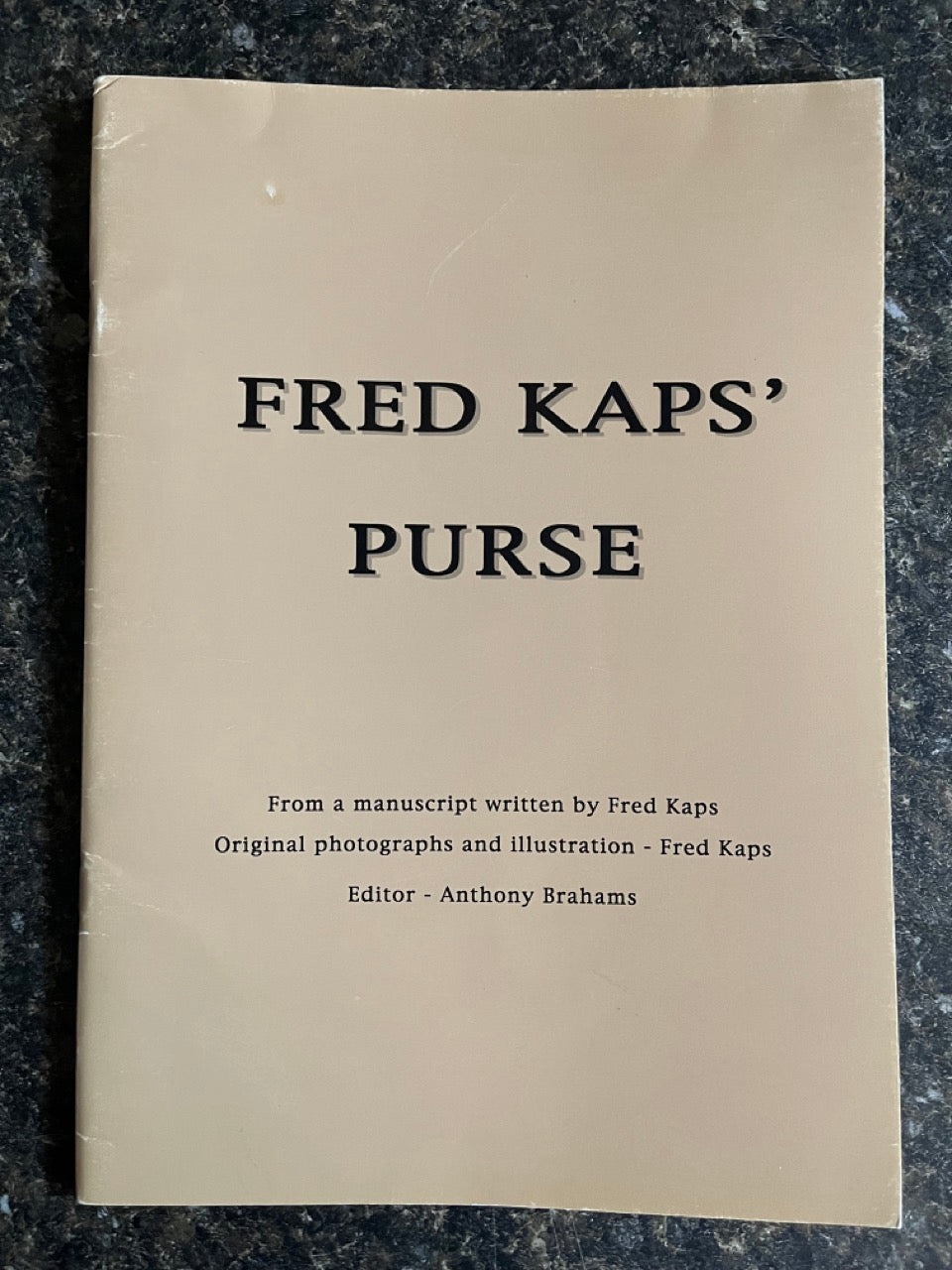 Fred Kaps' Purse - Anthony Brahams