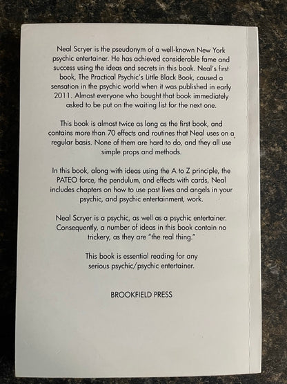 The Practical Psychic's Little White Book: More Mentalism from Neal Scryer - Richard Webster