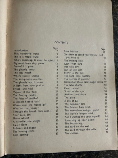 The Illustrated Book of Magic Tricks - Will Dexter