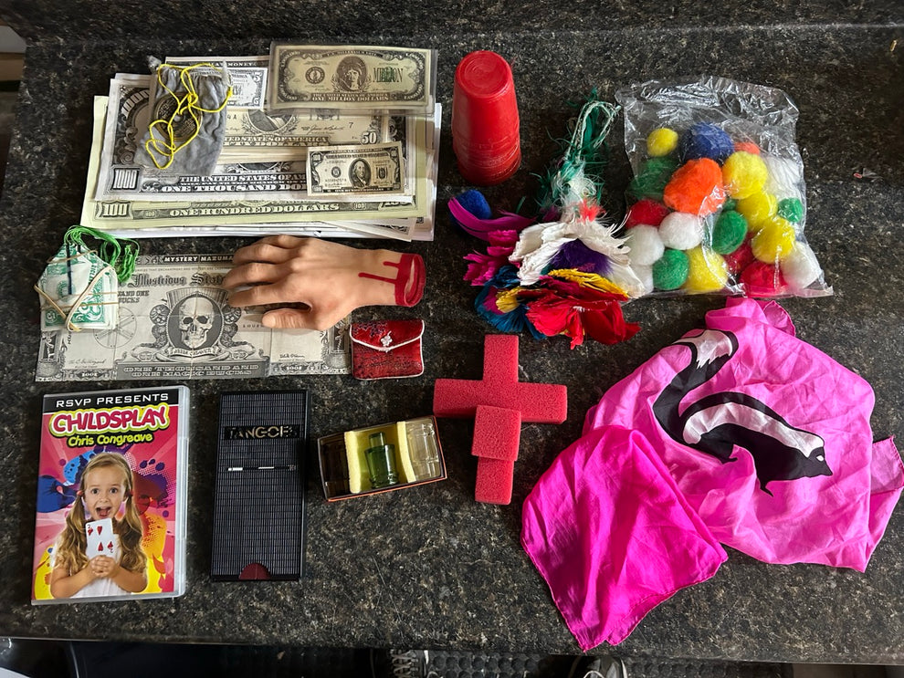 Box of Random Magic Items (SM Shelf) Don's Magic & Books